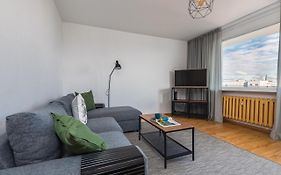 Salt Island Apartment Sea And Harbor View By Noclegi Renters